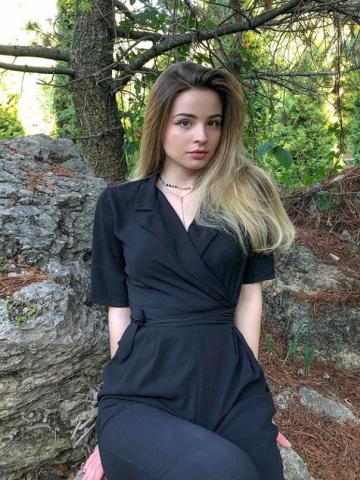 Виктория фото 2